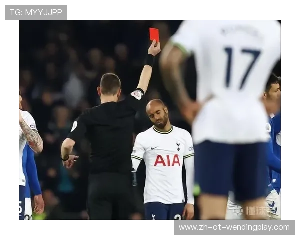 卢卡斯在英超的效力表现与转会经历回顾